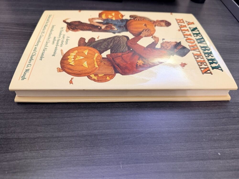 Newbery Halloween : A Dozen Scary Stories by Newbery Award-Winning Authors by... - Picture 4 of 10